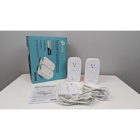 TP-Link AV2000 Powerline Adapter 2 Gigabit Ports Passthrough Ethernet Over Power - Picture 4 of 9